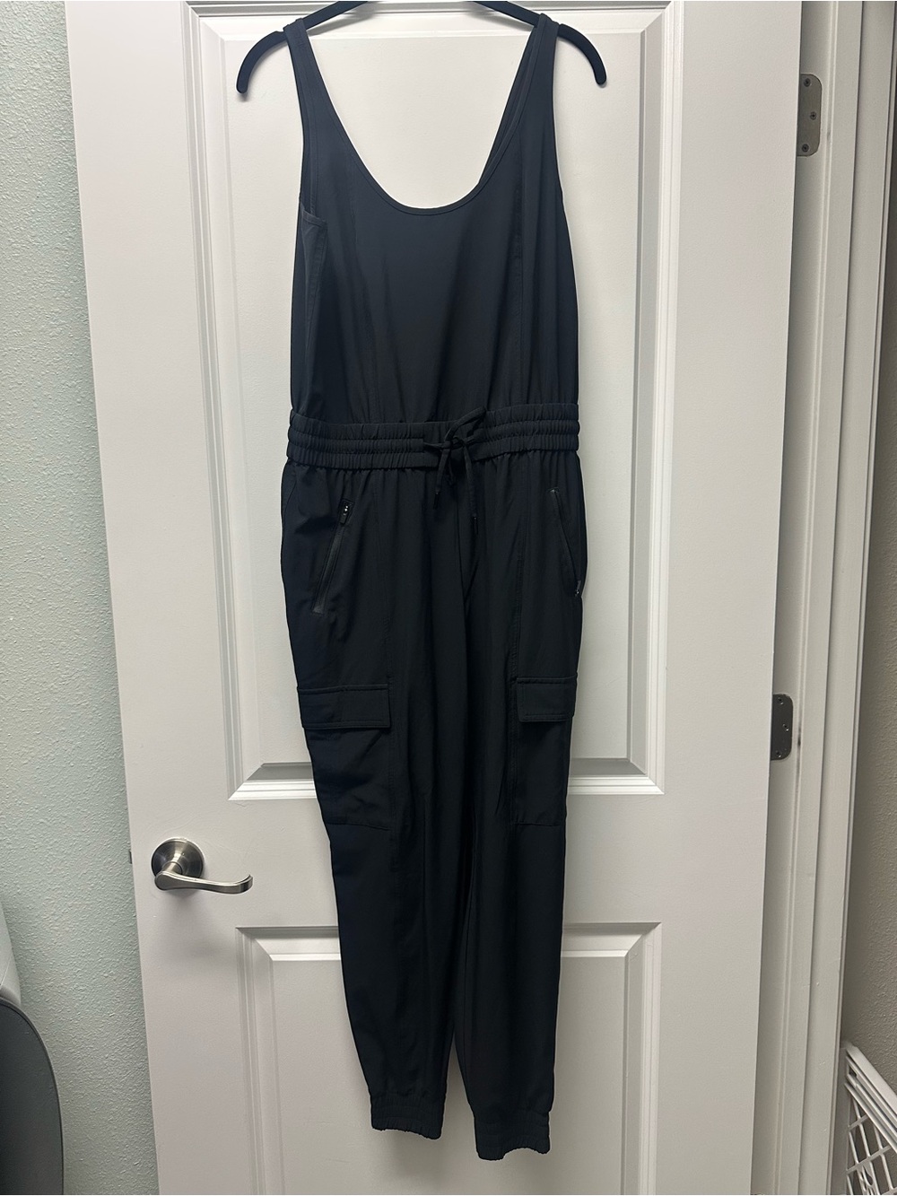 Like New Athleta Black Utility Jumpsuit with Cargo Pockets Crew Neck XS Petite